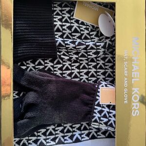 Michael Kors Black and White Logo Knit Accessory Set